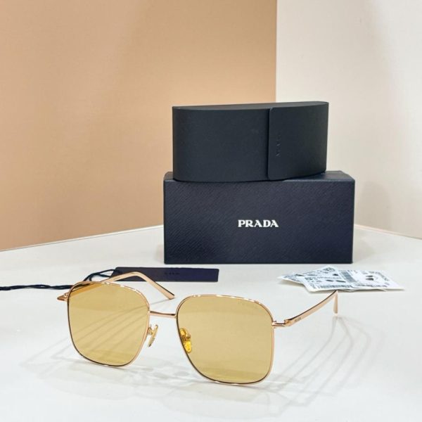 Occhiali da sole PRADA modello SPR C54 (SE090U)