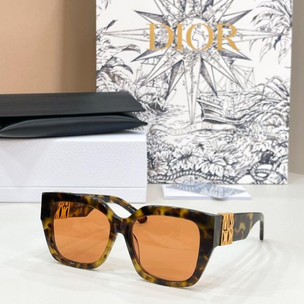 repliche,replica,perfette,siti di,affidabili,migliori siti,dove comprare,1:1,scarpe da ginnastica Occhiali da vista DIOR, modello Miss Dior, S2F (HCLKB3)