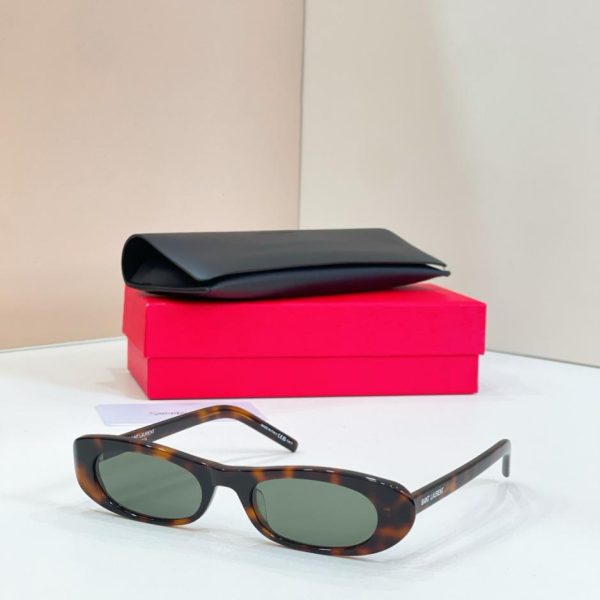 Occhiali da vista SAINT LAURENT, modello SL 557 (SK54FF)
