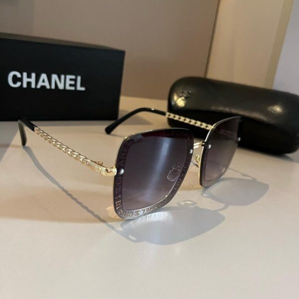 repliche,replica,perfette,siti di,affidabili,migliori siti,dove comprare,1:1,scarpe da ginnastica I nuovi occhiali da vista di Chanel (E36GR6)
