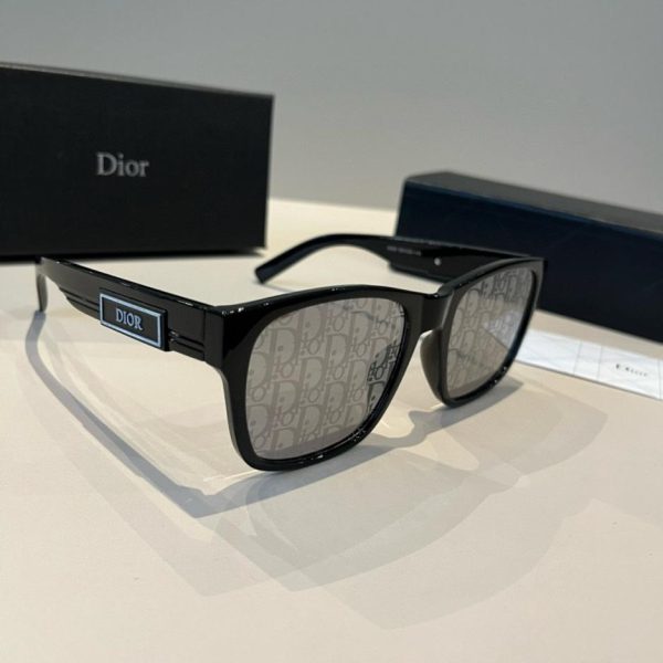 repliche,replica,perfette,siti di,affidabili,migliori siti,dove comprare,1:1,scarpe da ginnastica Occhiali da uomo Dior con logo Dior in rilievo sulle aste (A1M6GT)