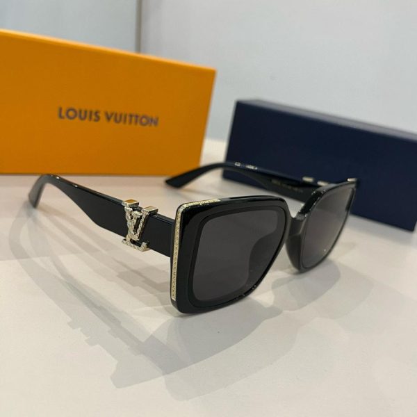 repliche,replica,perfette,siti di,affidabili,migliori siti,dove comprare,1:1,scarpe da ginnastica Occhiali da sole e guanti Louis Vuitton (MFRXTS)