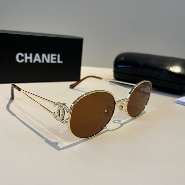 repliche,replica,perfette,siti di,affidabili,migliori siti,dove comprare,1:1,scarpe da ginnastica Nuovi occhiali da sole Chanel, unisex, aste in metallo (IKJONF)