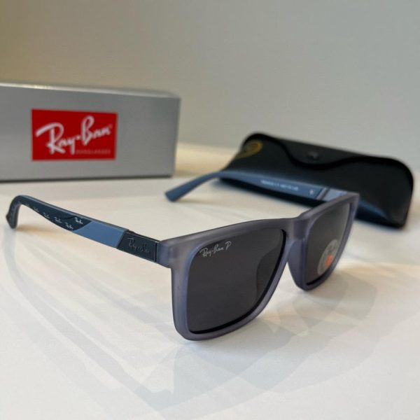 repliche,replica,perfette,siti di,affidabili,migliori siti,dove comprare,1:1,scarpe da ginnastica Occhiali da sole Ray-Ban alla moda per uomo e donna, lenti in resina, modello TR69030 (L9CYJK)