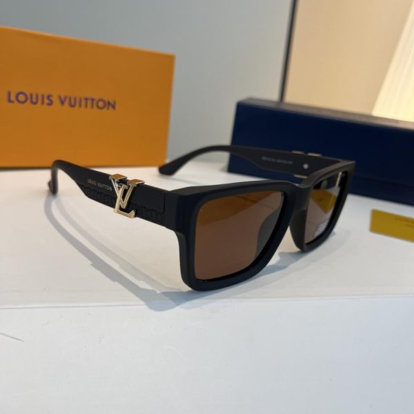repliche,replica,perfette,siti di,affidabili,migliori siti,dove comprare,1:1,scarpe da ginnastica Occhiali da sole Louis Vuitton, di alta gamma e leggeri (TXJBBL)