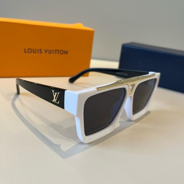 repliche,replica,perfette,siti di,affidabili,migliori siti,dove comprare,1:1,scarpe da ginnastica Occhiali da sole Louis Vuitton LOUIS VUITTON MODELLO Z1502W(GG4OM1)