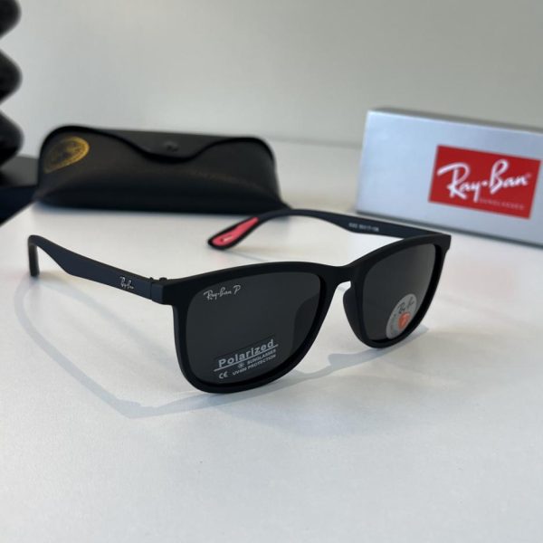 repliche,replica,perfette,siti di,affidabili,migliori siti,dove comprare,1:1,scarpe da ginnastica Occhiali da sole Ray-Ban di tendenza per uomo e donna RB8362 (TVGSZQ)
