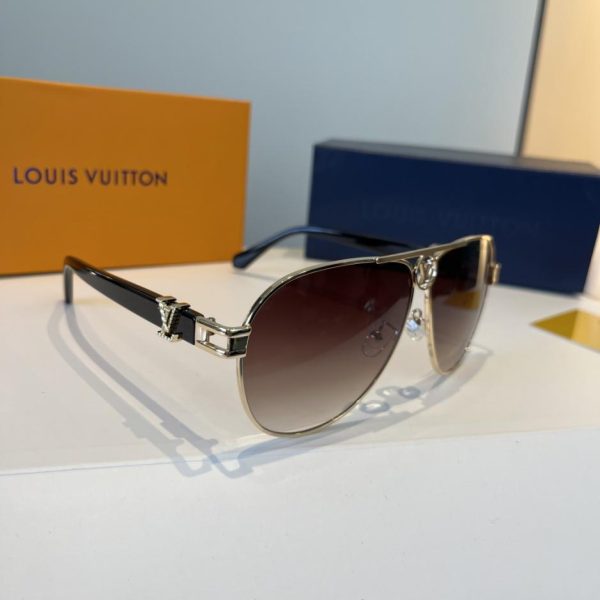 repliche,replica,perfette,siti di,affidabili,migliori siti,dove comprare,1:1,scarpe da ginnastica I nuovissimi occhiali da sole unisex di Louis Vuitton (8TSU3J)