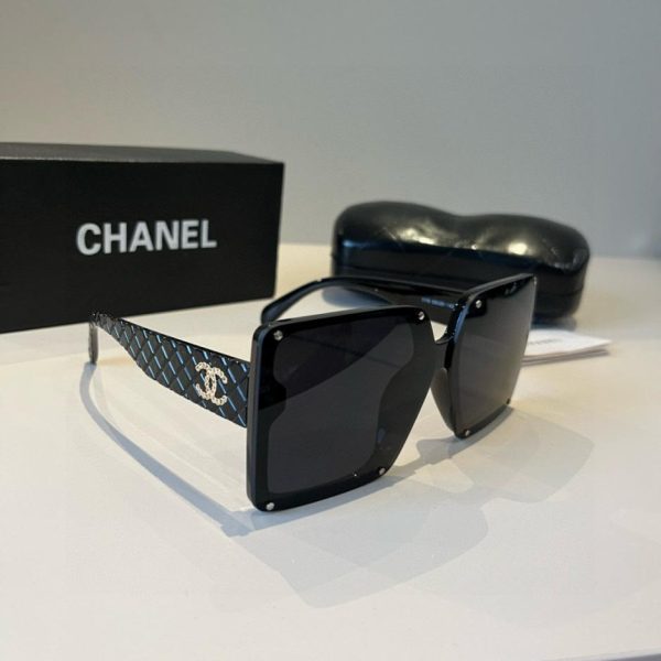 Occhiali da sole Chanel - Nuova montatura grande quadrata (76OD3O)