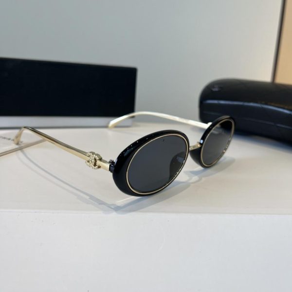 Nuovi occhiali da sole Chanel (TL63HC)