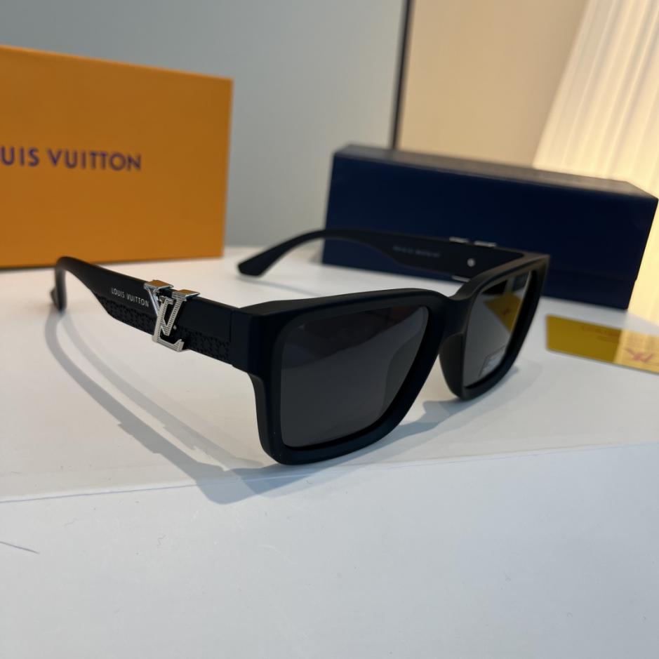 repliche,replica,perfette,siti di,affidabili,migliori siti,dove comprare,1:1,scarpe da ginnastica Occhiali da sole Louis Vuitton, di alta gamma e leggeri (FM31LX)