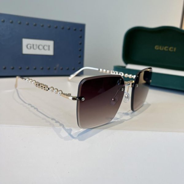 Nuovi occhiali da sole da donna Gucci, montatura oversize, stile retrò (1AVLE6)