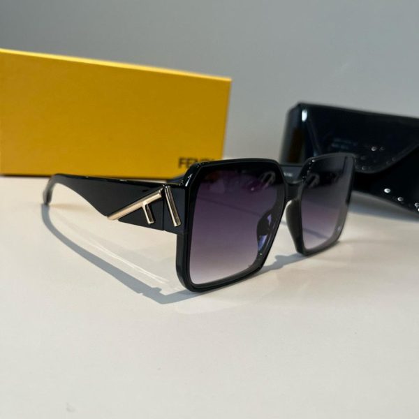 Occhiali da sole Fendi, modello unisex (G58Z2V)
