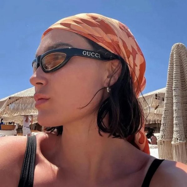 Occhiali da sole Gucci, modello cat-eye (U84KJ0)
