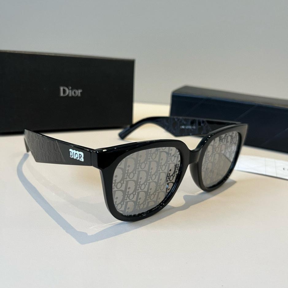 repliche,replica,perfette,siti di,affidabili,migliori siti,dove comprare,1:1,scarpe da ginnastica Collezione uomo Dior: aste decorate con logo Dior in rilievo (UXVX4M) repliche,replica,perfette,siti di,affidabili,migliori siti,dove comprare,1:1,scarpe da ginnastica Collezione uomo Dior: aste decorate con logo Dior in rilievo (UXVX4M)