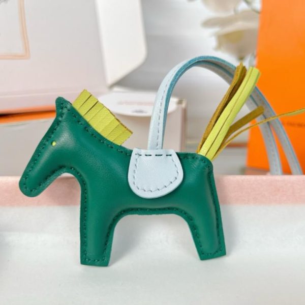 repliche,replica,perfette,siti di,affidabili,migliori siti,dove comprare,1:1,scarpe da ginnastica Portachiavi/ciondolo per borsa HERMES mini pony Rodeo pegase classico, cucito a mano in pelle di agnello (95 TUGH).