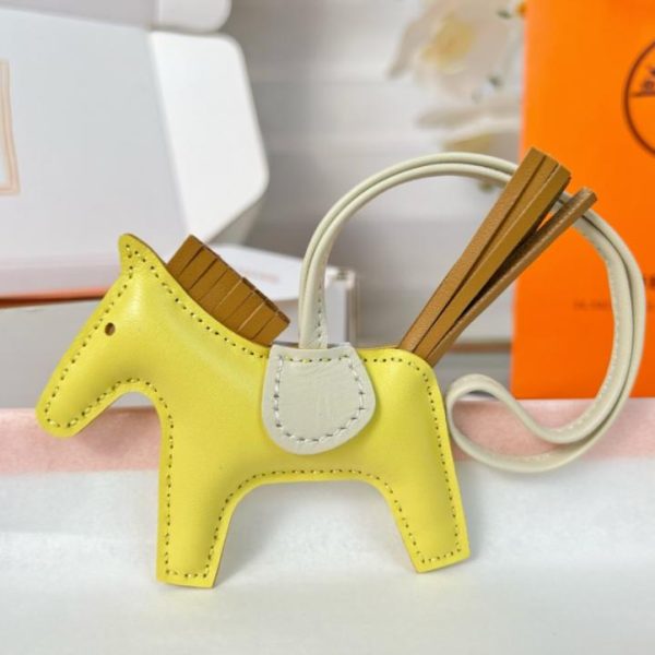 repliche,replica,perfette,siti di,affidabili,migliori siti,dove comprare,1:1,scarpe da ginnastica Portachiavi/ciondolo per borsa HERMES mini pony Rodeo pegase classico, cucito a mano in pelle di agnello (TCZ4TL).