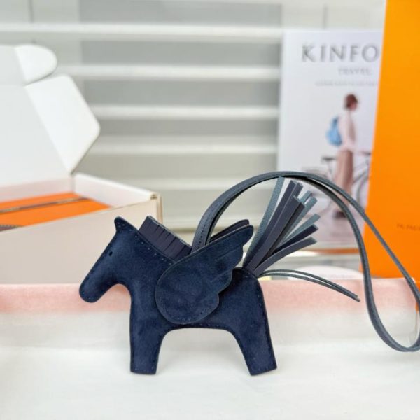 repliche,replica,perfette,siti di,affidabili,migliori siti,dove comprare,1:1,scarpe da ginnastica Nuovo portachiavi/ciondolo per borsa Hermes Rodeo Pegasus in pelle scamosciata (similpelle), cucito a mano (TV6LFL)