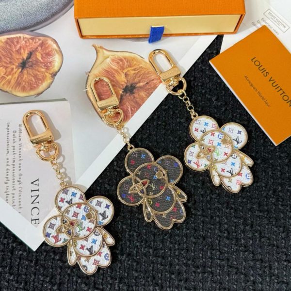 repliche,replica,perfette,siti di,affidabili,migliori siti,dove comprare,1:1,scarpe da ginnastica Nuovo portachiavi con ciondolo a forma di girasole LV (BZHSIS)