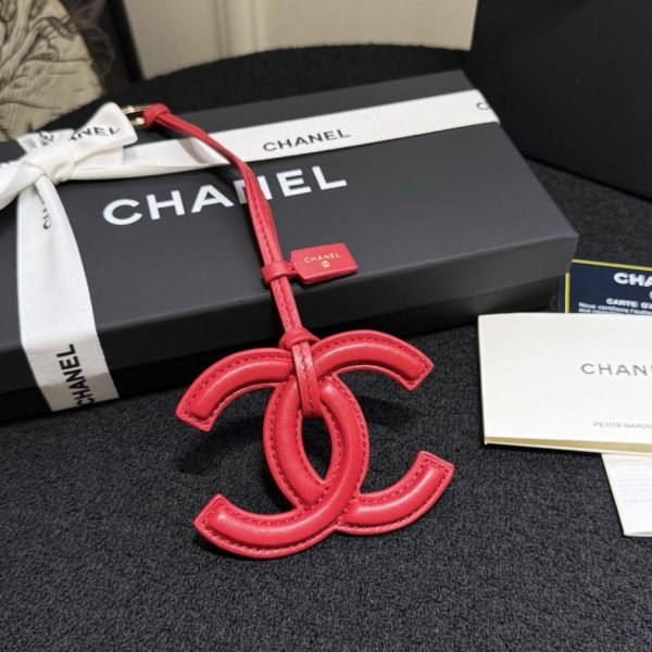repliche,replica,perfette,siti di,affidabili,migliori siti,dove comprare,1:1,scarpe da ginnastica Nuovo charm Chanel Mini Bag Primavera Estate in pelle di agnello, classico design a doppia C (4VU07J)