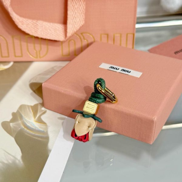 repliche,replica,perfette,siti di,affidabili,migliori siti,dove comprare,1:1,scarpe da ginnastica Nuovo accessorio per scarpe MIUMIU Mini Rose Flower (BBYFTM)