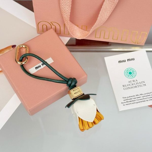repliche,replica,perfette,siti di,affidabili,migliori siti,dove comprare,1:1,scarpe da ginnastica Nuovo arrivo: Accessori per scarpe MIUMIU con grande fiore di rosa (LMOMDS)