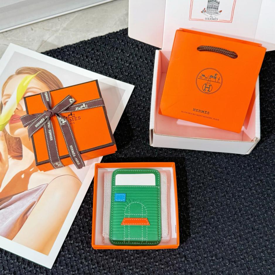 repliche,replica,perfette,siti di,affidabili,migliori siti,dove comprare,1:1,scarpe da ginnastica Nuovo porta carte magnetico MagSafe HERMES (LHZKYX)