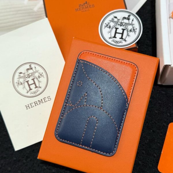 Nuovo porta carte magnetico MagSafe HERMES (NCN9CR)