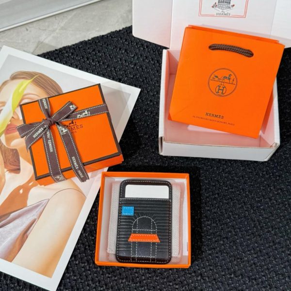 Nuovo porta carte magnetico MagSafe HERMES (RC4SSM)