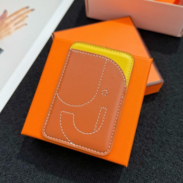 Nuovo porta carte magnetico MagSafe HERMES (V54LGN)