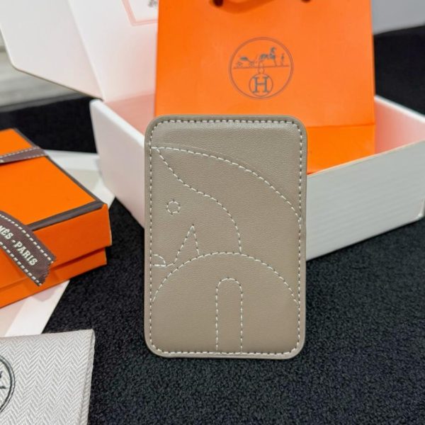 Nuovo porta carte magnetico MagSafe HERMES (YH7U0L)