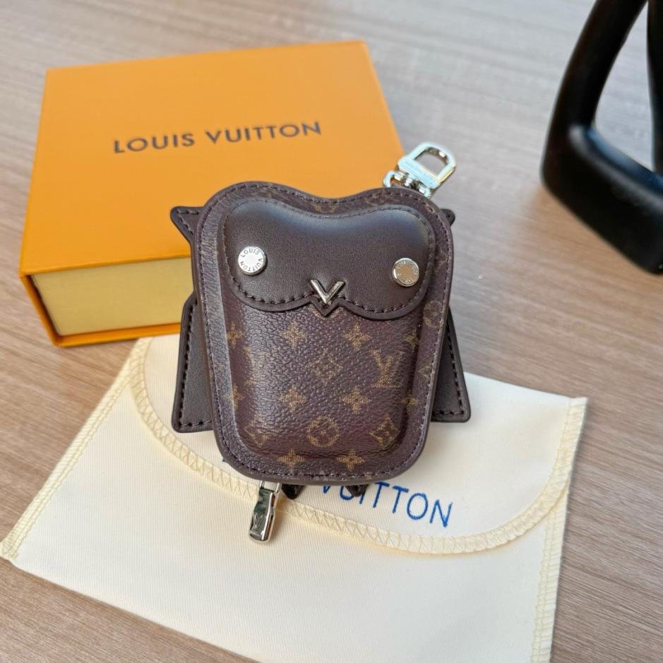 repliche,replica,perfette,siti di,affidabili,migliori siti,dove comprare,1:1,scarpe da ginnastica Nuovo arrivo: portachiavi a forma di gufo per custodia di cuffie Louis Vuitton (I81M4G)