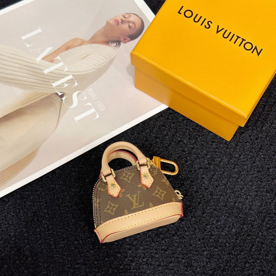 repliche,replica,perfette,siti di,affidabili,migliori siti,dove comprare,1:1,scarpe da ginnastica Nuovo prodotto M00995 Portachiavi Louis Vuitton Mini Monogram Shell Bag Charm MICRO ALMA VERNIS (TW6O2V)