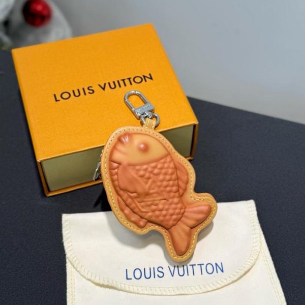 M03360 Ciondolo per borsa/custodia per cuffie Louis Vuitton TAIYAKI a forma di orata (53BH2O)