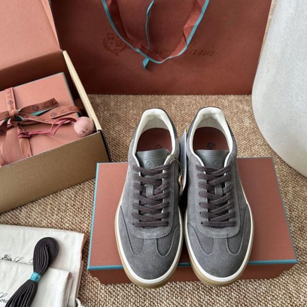Le nuove scarpe da allenamento Tennis Walk German di Loro Piana, grigio-marrone (KQBGWW)