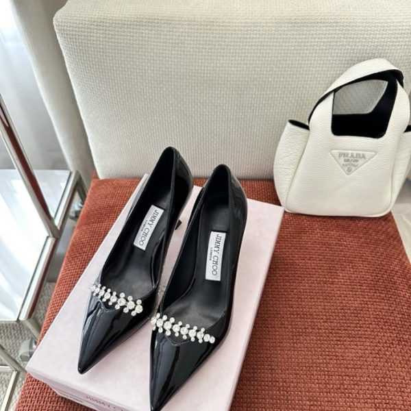 Nuove décolleté BELINDA PUMP di Jimmy Choo in pelle verniciata, nere (N3B7BM)