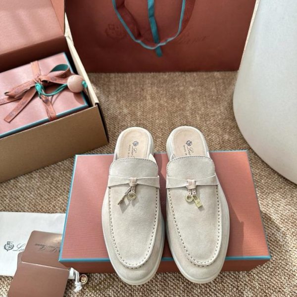 Loro Piana Classic Summer Charms Walk Mocassini Slip-on Muffins, Albicocca (0WFLRA)