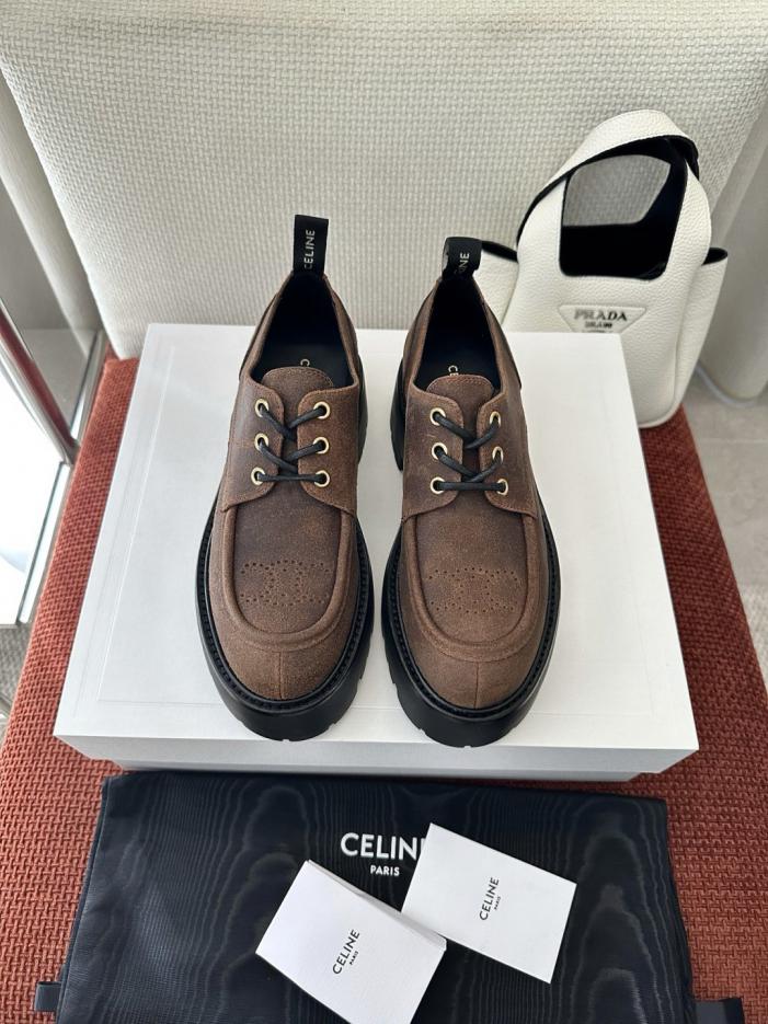 repliche,replica,perfette,siti di,affidabili,migliori siti,dove comprare,1:1,scarpe da ginnastica Nuove scarpe derby TRIOMPHE in stile retrò-moderno di Celine, marrone scuro (II89SF)