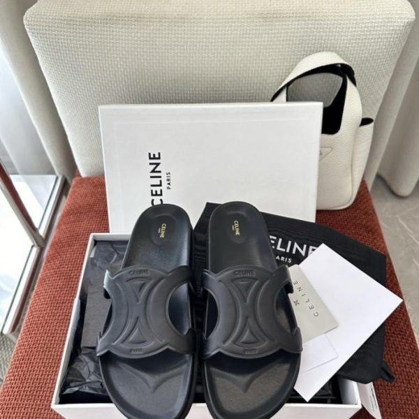 Nuove pantofole in pelle TRIOMPHE di Celine, nere (T3QGZT)