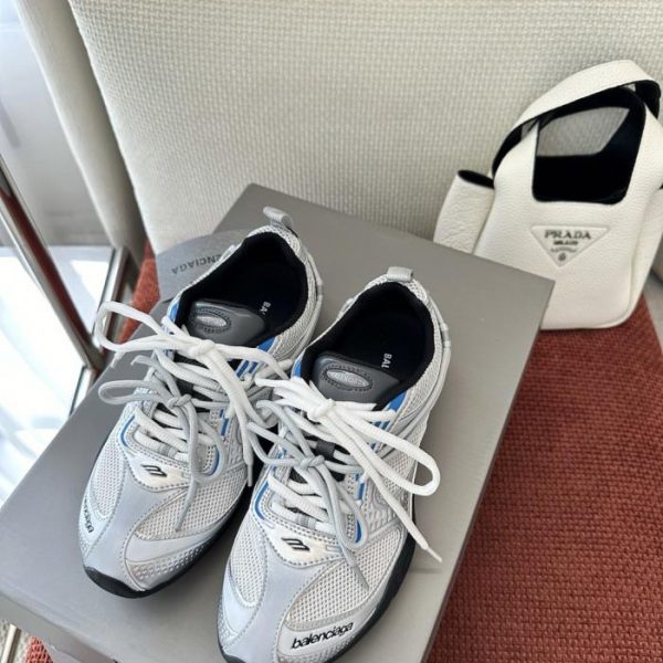 Nuove sneakers retrò RADAR di Balenciaga, argento ▪ (2NXDR2)