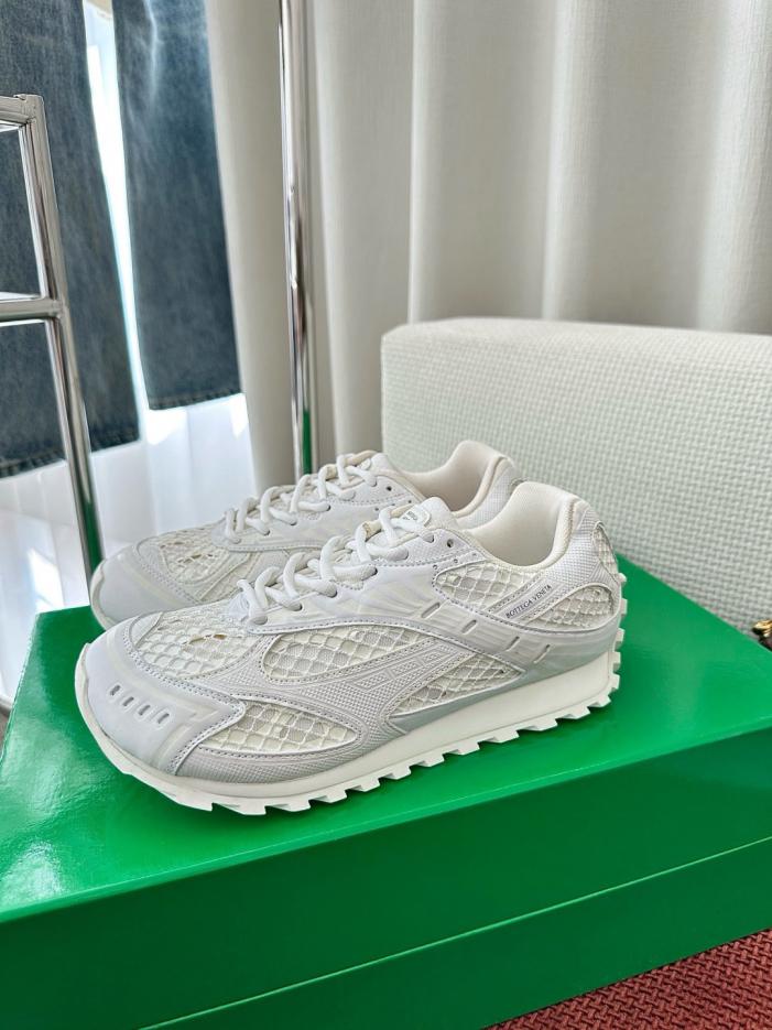 repliche,replica,perfette,siti di,affidabili,migliori siti,dove comprare,1:1,scarpe da ginnastica Sneakers stringate Bottega Veneta Orbit Retro Tech in tessuto, bianche (74MQSD)