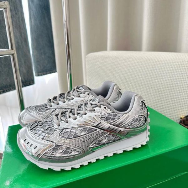 repliche,replica,perfette,siti di,affidabili,migliori siti,dove comprare,1:1,scarpe da ginnastica Sneakers stringate Bottega Veneta Orbit Retro Tech in tessuto argento (4KWO9F)