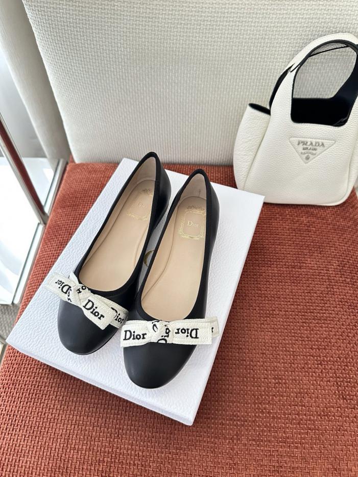 repliche,replica,perfette,siti di,affidabili,migliori siti,dove comprare,1:1,scarpe da ginnastica Ballerine Dior J’Adior (RIWC8D)