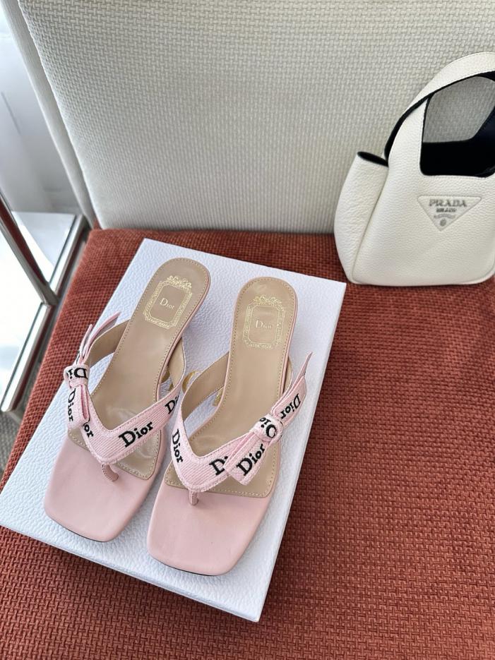 repliche,replica,perfette,siti di,affidabili,migliori siti,dove comprare,1:1,scarpe da ginnastica Nuove infradito con lacci di Dior, rosa (25YNYQ)