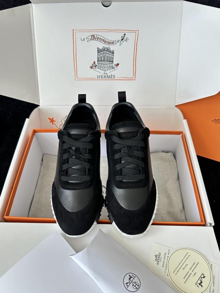 repliche,replica,perfette,siti di,affidabili,migliori siti,dove comprare,1:1,scarpe da ginnastica Le nuove sneakers Bouncing di Hermes, nere (SXDLR3)