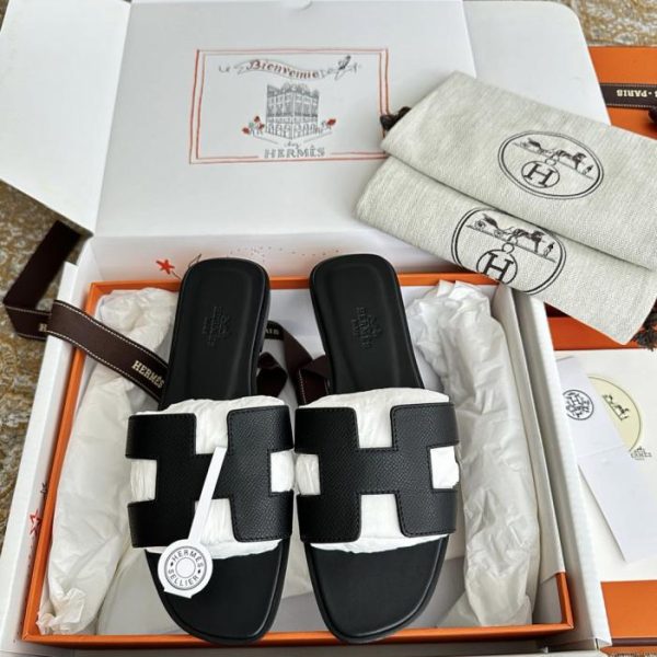 Borsa Hermes H-Trailer classica Oran con diamanti, in pelle nera a grana di palma, collezione Primavera/Estate (RAM9U1)