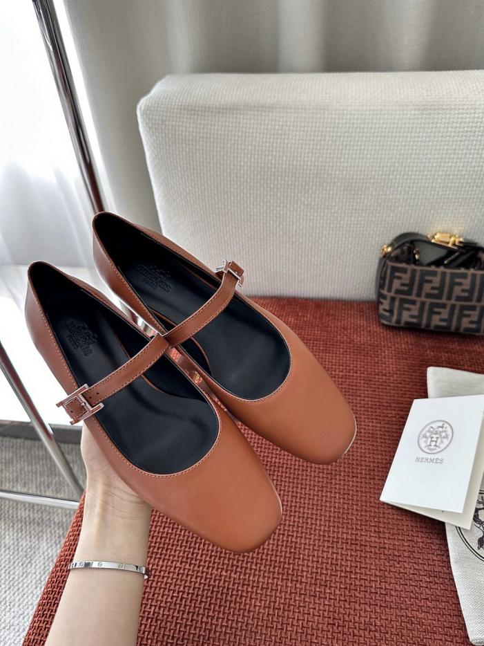 repliche,replica,perfette,siti di,affidabili,migliori siti,dove comprare,1:1,scarpe da ginnastica Ballerine vintage Hermes Jane H con fibbia e punta quadrata, marroni (BS81HK)