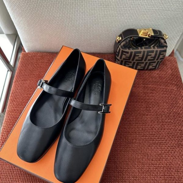 Ballerine vintage Hermes Jane H con fibbia e punta quadrata, nere (KFYJ79)