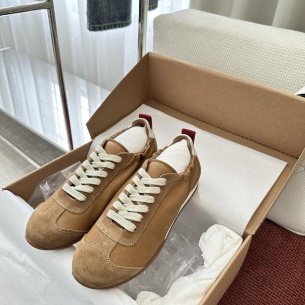 Scarpe da allenamento tedesche UMA WAG New Retro con lacci, colore verde senape (LCAXMQ)