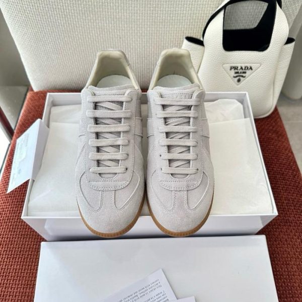 repliche,replica,perfette,siti di,affidabili,migliori siti,dove comprare,1:1,scarpe da ginnastica Scarpe da ginnastica Maison Margiela Classic Replica German Training – Stile celebrità – Grigio/Bianco, rivestimento in pelle di vitello/camoscio/tessuto (MK7VE3)